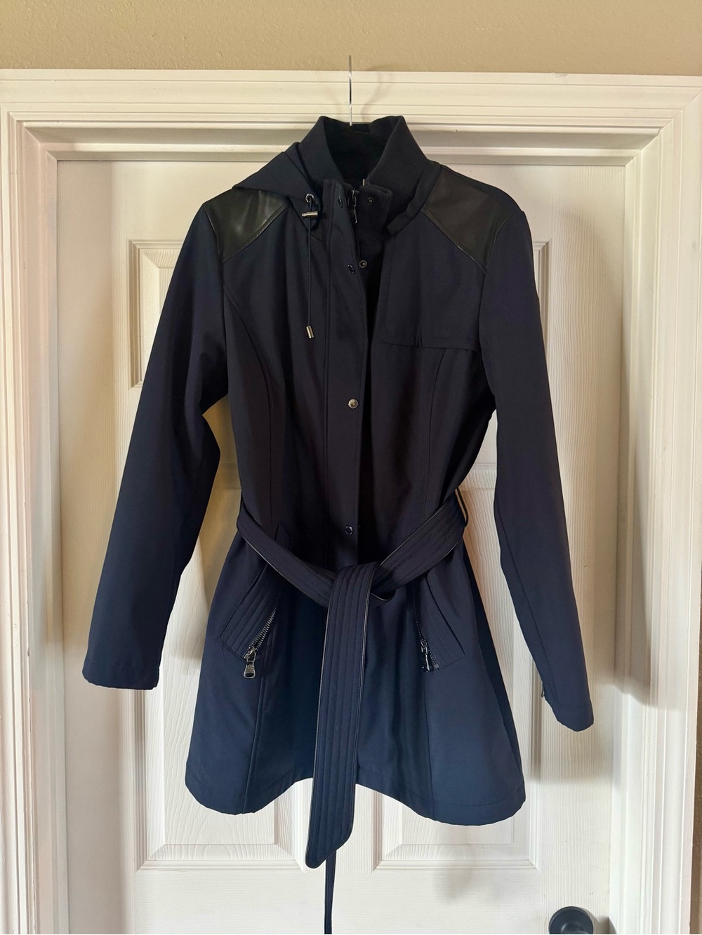 Vince Navy Trench Coat with Belt and Leather-Effect Shoulder Panels